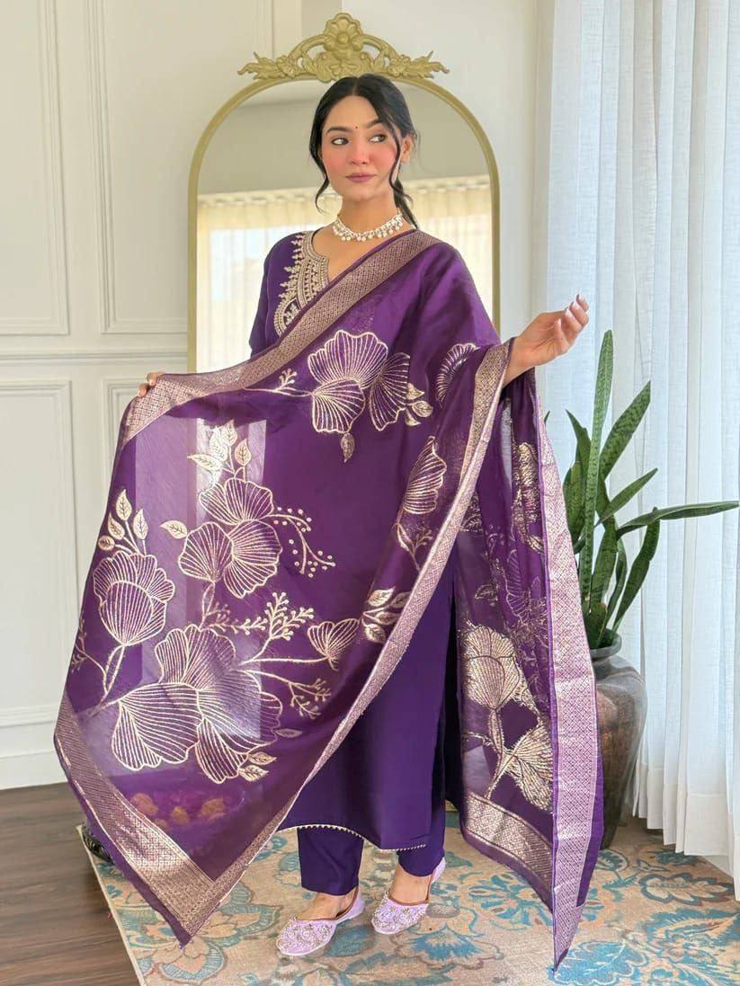Elegant Teal & Olive Embroidered Women’s Suit Set with Printed Dupatta