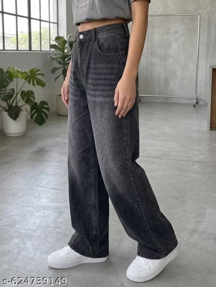 Women’s High-Waist Baggy Wide-Leg Black Jeans