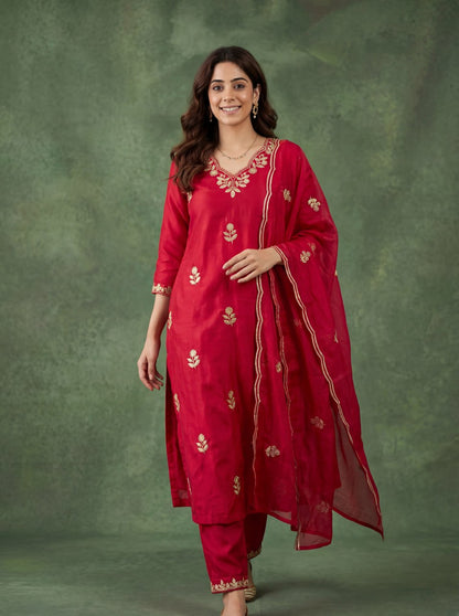 Elegant Red Embroidered Kurta Pant Set with Dupatta