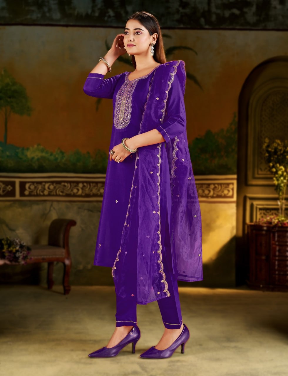 Elegant Royal Purple Embroidered Suit Set with Dupatta