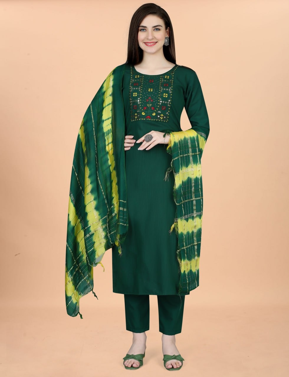 Elegant Dark Green Solid Kurta Pant Set with Printed Dupatta
