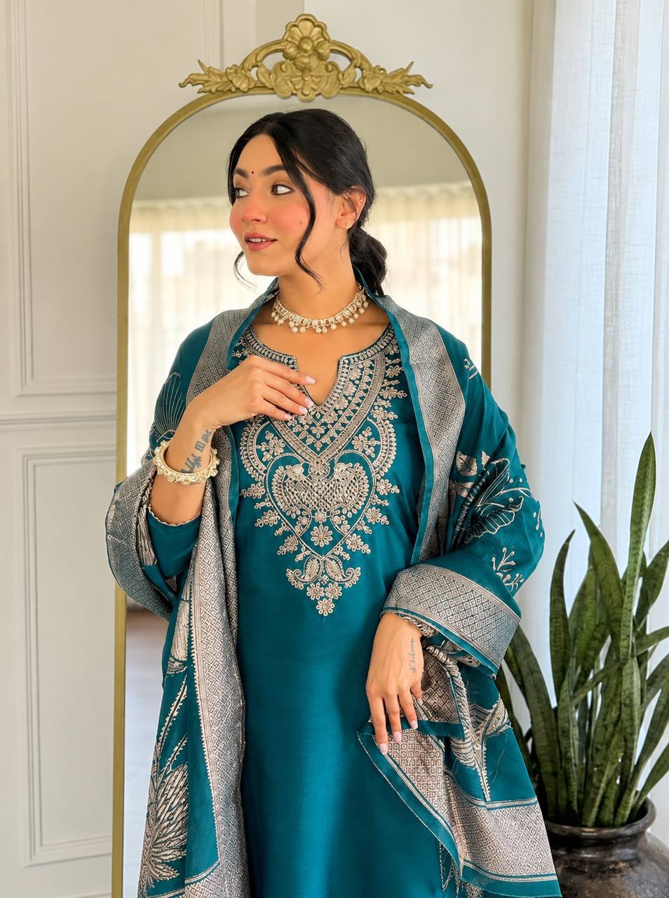 Elegant Teal & Olive Embroidered Women’s Suit Set with Printed Dupatta