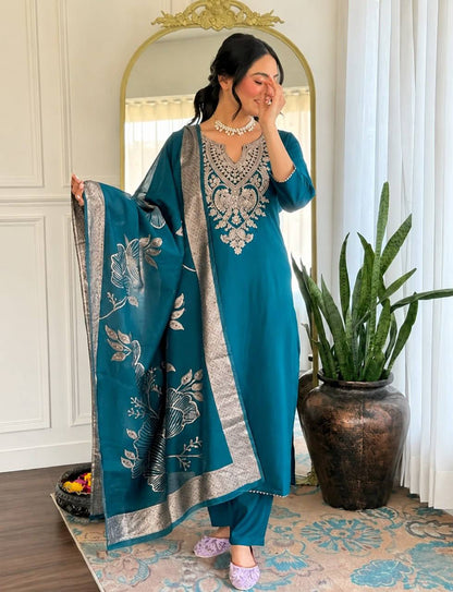 Elegant Teal & Olive Embroidered Women’s Suit Set with Printed Dupatta